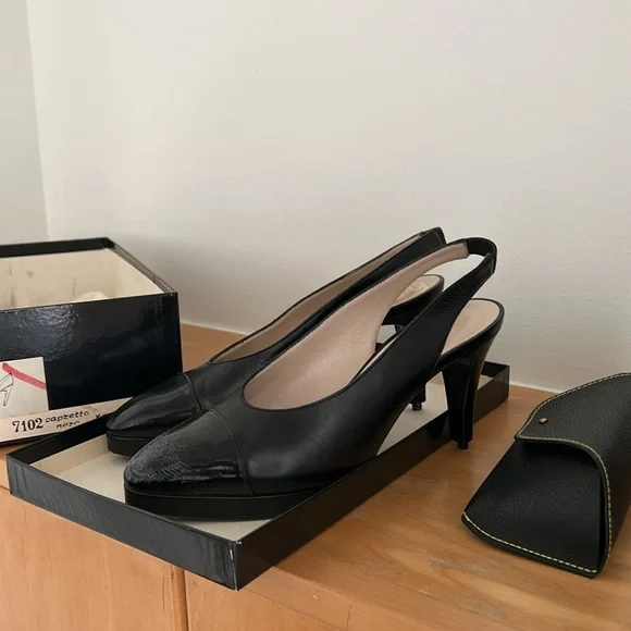 Vintage CHANEL Slingback Heels